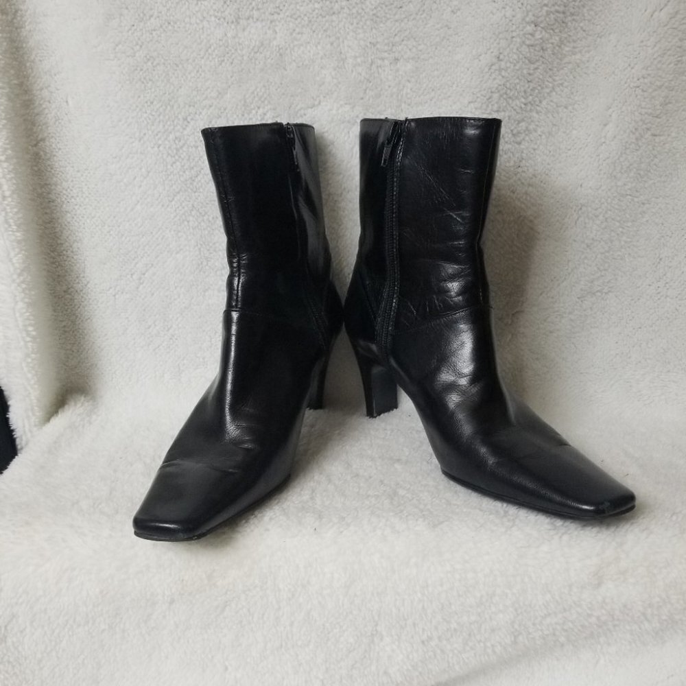 Jones New York leather boots